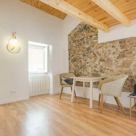 Classic Homes: Bright & In Belem Casa de Férias *