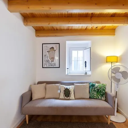 Holiday home Classic Homes: Bright & In Belem