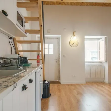 Classic Homes: Bright & In Belem * Lisboa