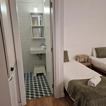 Classic Homes: Bright & In Belem *