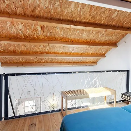 Classic Homes: Bright & In Belem *