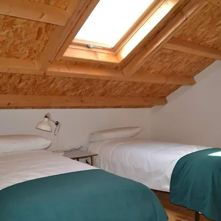 Classic Homes: Bright & In Belem Lissabon