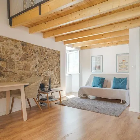 Classic Homes: Bright & In Belem Дом отдыха Лиссабон