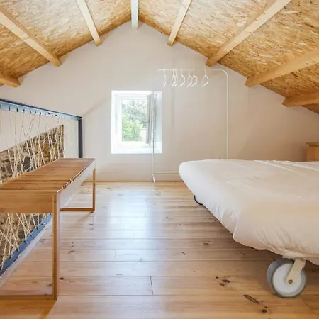 Classic Homes: Bright & In Belem