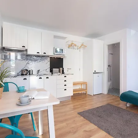 Classic Homes: Bright & In Belem * Лиссабон