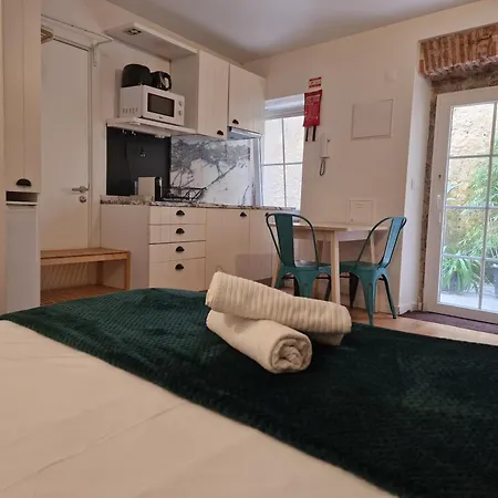 Classic Homes: Bright & In Belem Vakantiehuis